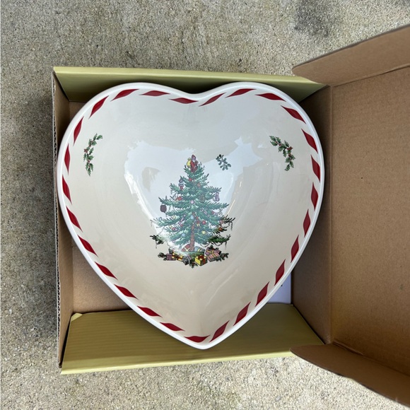 Spode Peppermint Heart plate, Christmas Tree dish, NWT - Picture 2 of 3